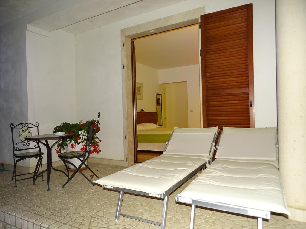 Villa Gioia Rooms Montegranaro Exterior foto